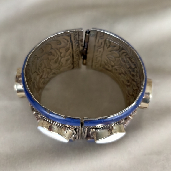 Antique Tibetan Sterling Silver Blue and White Handmade Bracelet - Picture 8 of 8